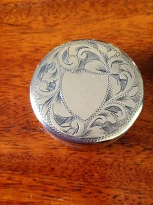 Antique Silver plate Decorative Shield Embossed Pill Box Stamped on its Base - Picture 1 of 6