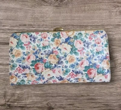 Bolso sin asas Bolso de mano floral Cierre Abuela Núcleo Rosas Metal Country Club Vinilo De colección Foto 1 de 4