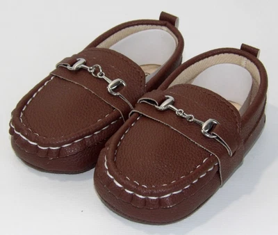 Zapatos de Cuna Marca Lucky Talla 4 ¡Nuevos! Foto 1 de 4