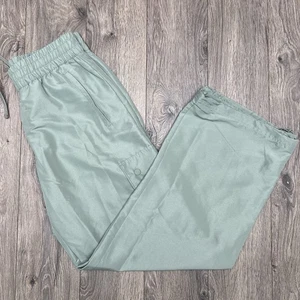 Adidas Cargohose Größe M Damen Silber Grün Essentials Woven JD1531 - Bild 1 von 16