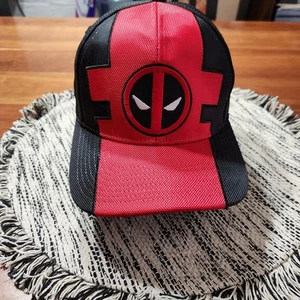 Marvel Comics DEADPOOL Black & Red Snap Back Baseball Hat - Picture 1 of 10