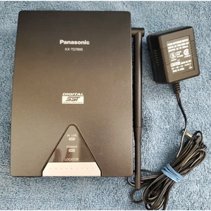 Panasonic KX-TD7895 Stacja bazowa telefonu bezprzewodowego z zasilaniem - Zdjęcie 1 z 6