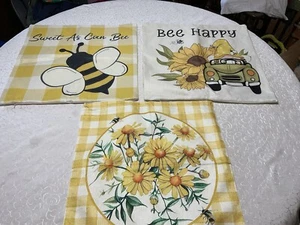 Bee Happy Sweet As Can BeePillow Covers Yellow White Plaids 17.5”x17.5” New Zip - Picture 1 of 5