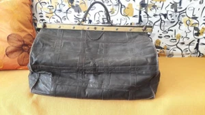 Vintage Arzt oder Hebammentasche aus Leder mit Messingbeschlägen - Bild 1 von 4