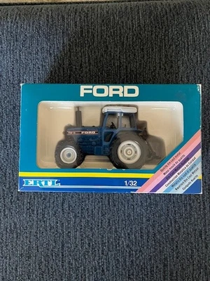 Ertl Ford TW-5 Tractor with 3-Point Hitch – 1:32 Scale – Die-Cast – Boxed – NM - Image 1 of 4