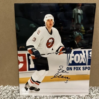 Zdeno Chara New York Islanders Signed Autographed Photo. - Image 1 of 2