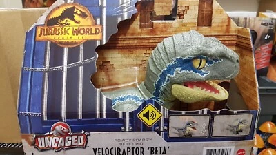 Jurassic World Dominion Uncaged Rowdy Roars Beta Velociraptor