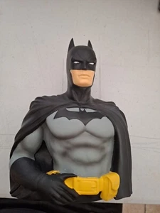 DC Comics Batman Figure Bust Vinyl Coin Piggy Bank Monogram Warner Brothers - Picture 1 of 2