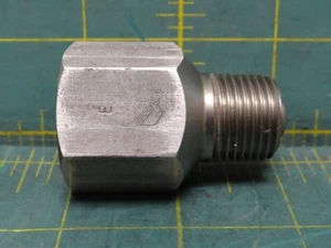 Desatornillador a presión Ashcroft número de pieza 1112S, 1/2" NPT, 15.000 PSI - Imagen 1 de 3