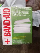 QTY 3 BOX BAND-AID HURT FREE NON STICK PADS 3.0 IN X 4.0 IN ( 10 PADS / 1 BOX ) 