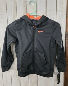 Boys Nike Therma Dri-Fit Hoodie (size 6). NWT - Picture 1 of 3