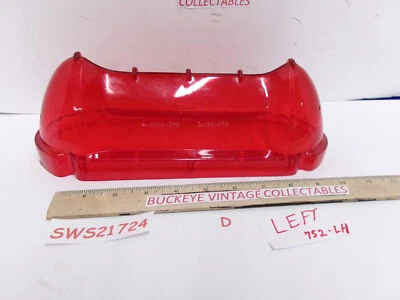 Cubierta de lente de luz de lámpara trasera de parada GM LH Glo-Brite 1961 Buick Electra/Invicta NROS. Foto 1 de 4