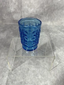 Vintage blau Vertiefung Pressglas Quadrat Punkt Jakobsmuschel Rand Zahnstocher Halter - Bild 1 von 5
