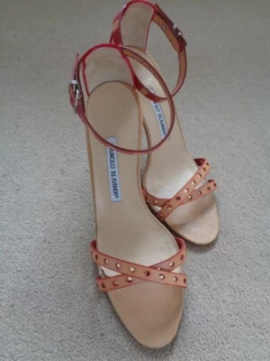 MANOLO BLAHNIK BEIGE AND RED OPEN TOE LEATHER SANDALS LASER CUT DETAIL - S. 5.5 - Image 1 of 4