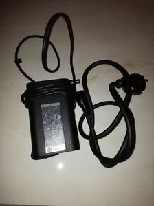 Original Dell Netzteil 65 Watt Notebook Netzteil 65W gebraucht mit Kabel - Bild 1 von 3