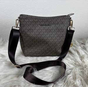 Michael Kors Jet Set Travel Large Brown Logo Messenger Crossbody Bag - Picture 1 of 10