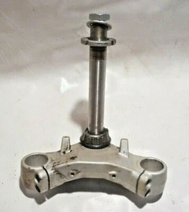 Té de fourche inférieur avec roulement inférieur aprilia RS50 de 1999 a 2005 - Photo 1/3