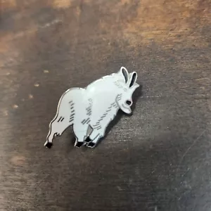 Mountain Goat Animal Lapel Bag Tie Hat Pin - Picture 1 of 2