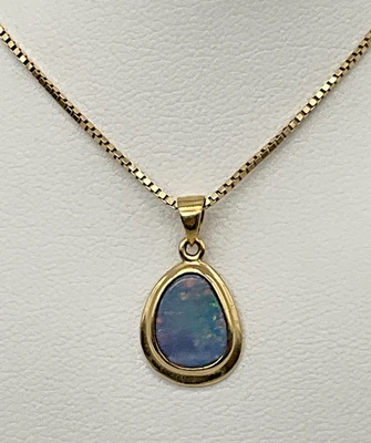 "Colgante doblete de ópalo de roca de oro amarillo de 14 quilates con cadena de caja de corte de diamante de 20""" Foto 1 de 4