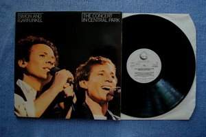SIMON AND GARFUNKEL / (Double) LP GEFFEN GEF 88575 / 1982 (NL) - Picture 1 of 3