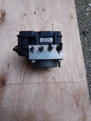 Vauxhall Corsa D ABS PUMP 13277812 FB 0265232238  0265800422 - Image 1 of 4