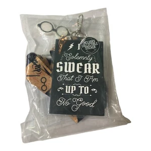 Harry Potter I Solemnly Swear Script Lanyard ID Badge Holder & Glasses Charm New - Picture 1 of 2