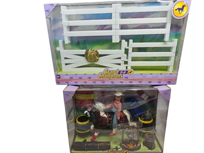 Grand Champions Play: Set Western Riding and Paddock Fence Lote de 2 Foto 1 de 4