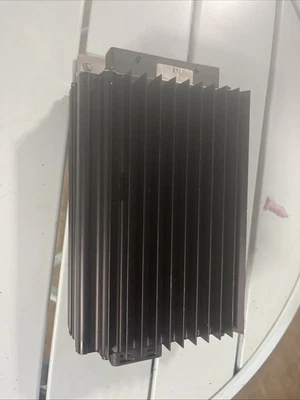 Amplificador de radio/audio Porsche Cayenne 2003-2010 95564530107 OEM usado Foto 1 de 4