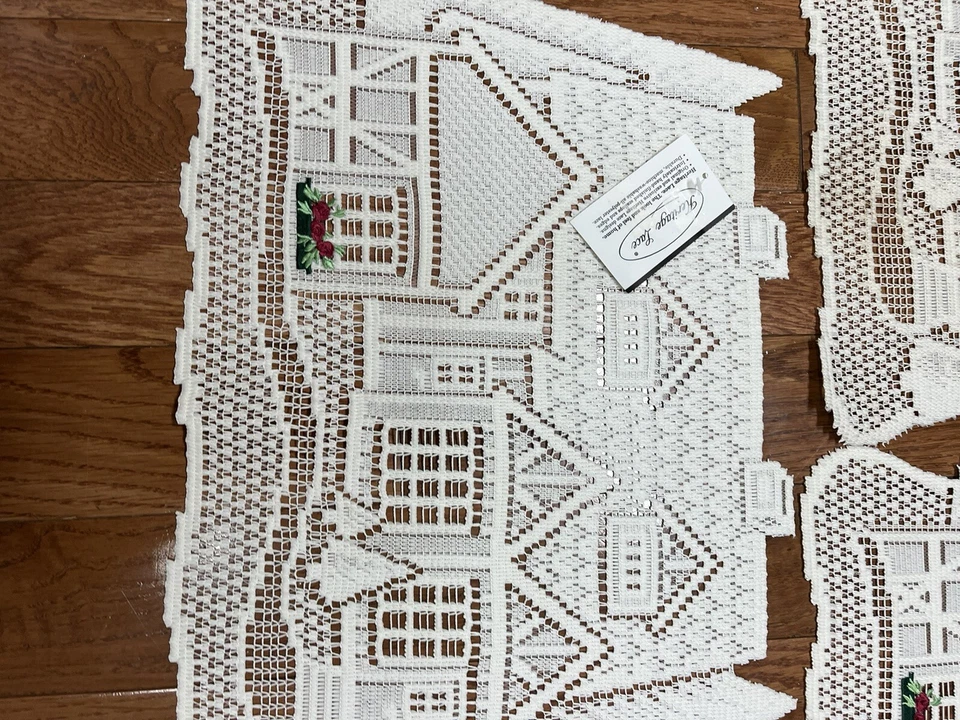 Manteles individuales de encaje Heritage Foto 1 de 3