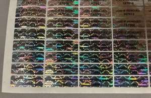 100 Sicherheit Hologramm Aufkleber ungültig, wenn entfernt Aufkleber Etikett mit zufälliger Seriennummer # - Bild 1 von 14