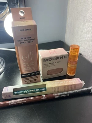 ¡Todo el maquillaje incluido! ¡Nada abierto nuevo a partir de este año! Foto 1 de 4