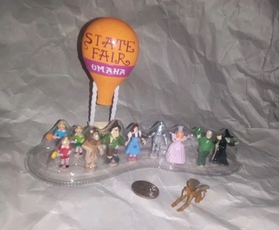 12 Figuras Mattel Polly Pocket Mago de Oz 2001 DOROTHY MONKEY GLOBO JUEGO RARO Foto 1 de 4