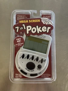 NUEVO Mega Pantalla 7 en 1 Poker Portátil Videojuego Electrónico Nuevo de Lote Antiguo Sellado - Imagen 1 de 2