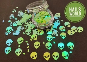 Nail Art Glitter Alien 9.5MM Holographic Sequins Decoration Manicure Craft UK - Picture 1 of 4