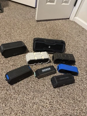 Lote de 8 altavoces ALTEC Lansing Bluetooth todos probados IMW991 IMW1302 Foto 1 de 4