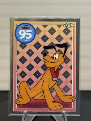 Plutón 95 Aniversario #PL-8 - 2025 Topps Cromo Disney Foto 1 de 4