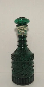 Vtg Dark Eyes Vodka Green Glass Decanter w/Glass Stopper Kentucy DRB-230 H 11" - Picture 1 of 21