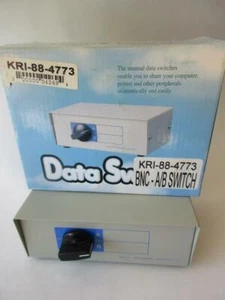 (1x) BNC Hembra INTERRUPTOR GIRATORIO DE DATOS CAJA AB A-B Computadora Impresora F Monitor Nuevo de lote antiguo - Imagen 1 de 1