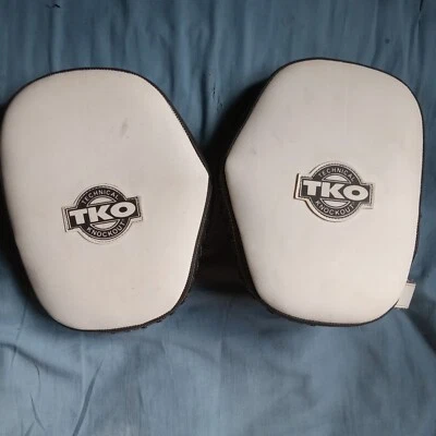 Almohadillas de mano de boxeo TKO Technical Knockout usadas Foto 1 de 2