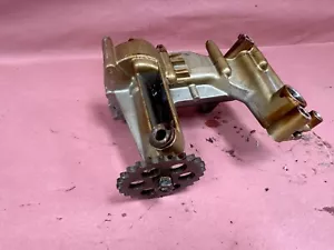 BMW E53 X5 M62 V8 4.4L Engine Oil Pump OEM #03180 - Picture 1 of 9