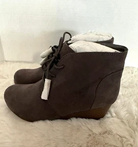 Dr Scholls Dakota II Boots Girls Size 4 Gray Wedge Heels Tassel Ankle Bootie - Picture 1 of 8