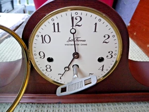 VINTAGE SETH THOMAS. WESTMINTER CHIME COLCK W/KEY. RUNNING CONDITION. GERMANY. - Picture 1 of 13