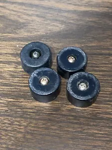 Vintage Kenwood KT-615 AM-FM Tuner Replacement Feet With Screws - Picture 1 of 1