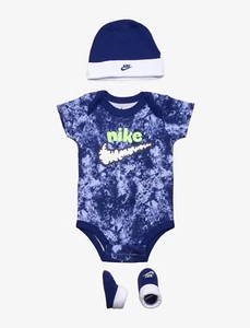 Set regalo completo bambino Nike 3 pezzi, 0-6 mesi, body, stivaletti, cappello blu B27MP - Foto 1 di 2