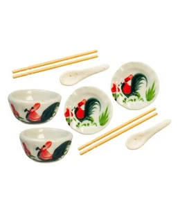 Dolls House Cockerel Dining Set Bowls Plates Chopsticks Kitchen Accessory 1:12 - Picture 1 of 8