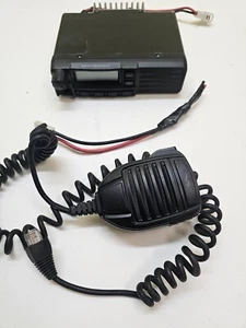 Vertex Standard VX-2200-G7-45 450-512 MHz UHF 45 Watt radio bidirezionale con microfono VX2200 - Foto 1 di 5