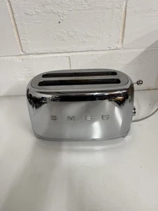 Smeg TSF02SSUK Tostadora Ranura Larga 4 Rebanadas Cromo Acero Inoxidable Usada - Imagen 1 de 10