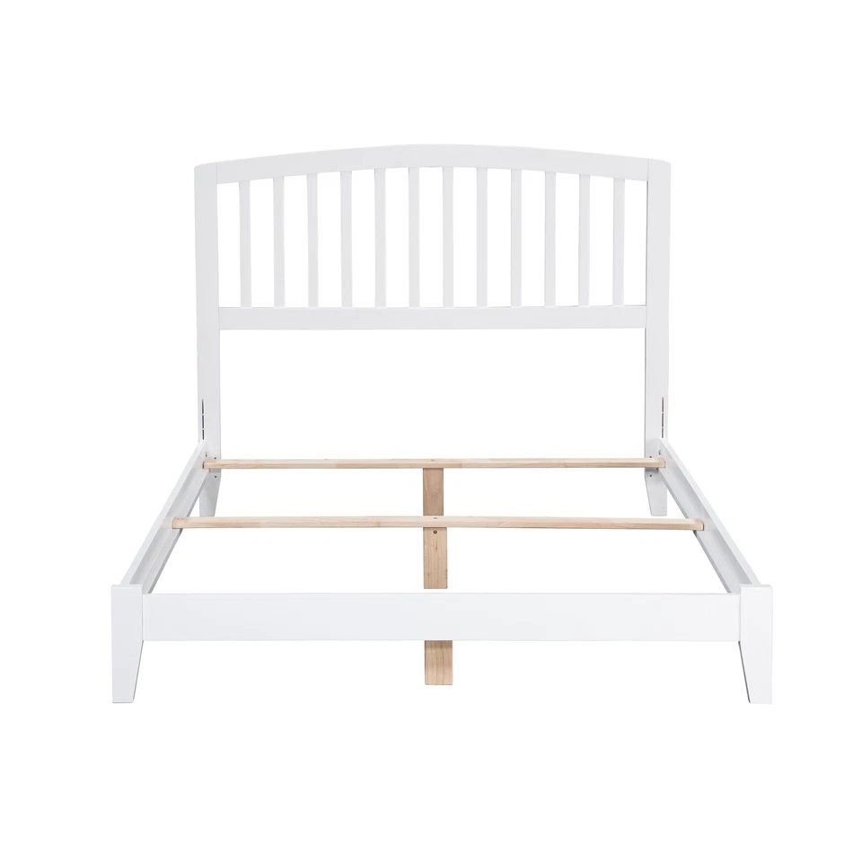 Cama tradicional AFI Richmond con estribo abierto y turbo cargador blanco completo Foto 1 de 1