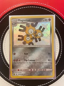 Magneton SV28/SV94 Hidden Fates: Shiny Vault Holo - Bild 1 von 2