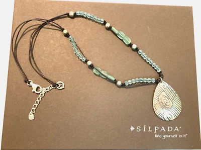 Colar, pingente reversível S/S vidro fosco/facetado em couro e seda (N2101) - Imagem 1 de 4